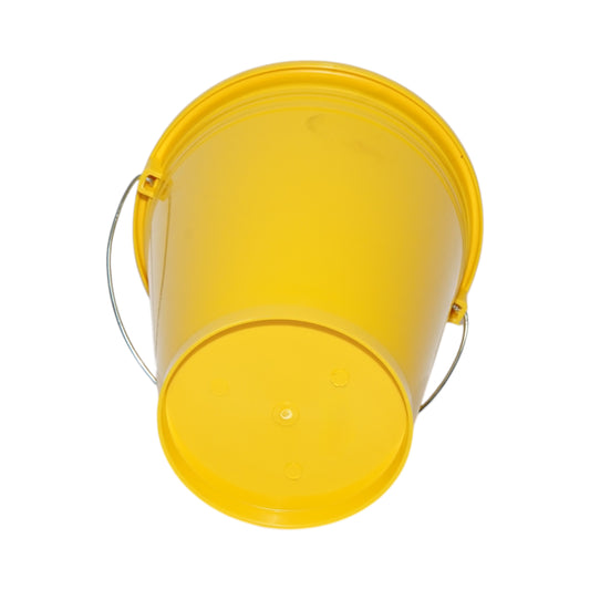 10 literes sárga műanyag állati etetővödör fém fogantyúval