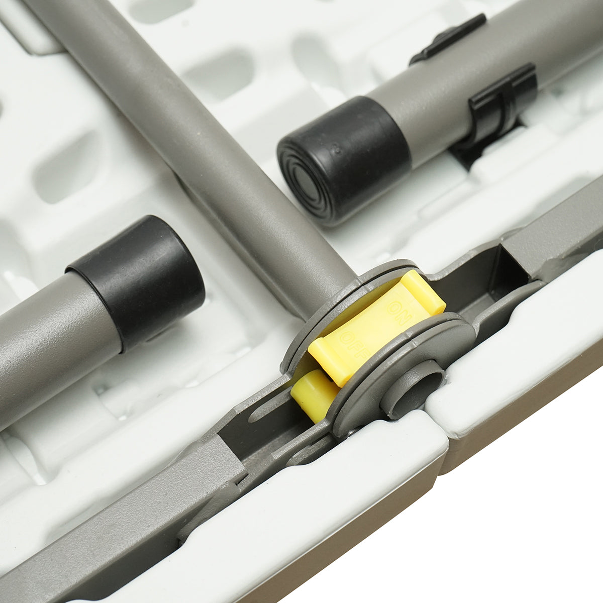 Összecsukható kerti asztal fogantyúval 180x70x74cm