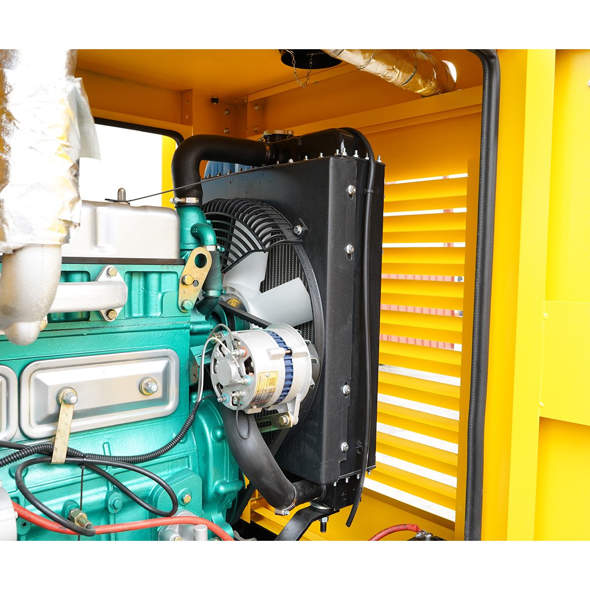 Motopompa agricola diesel pentru ape murdare 39CP, 6 toli autoamorsanta, debit 200 m3/h pe remorca tractabila KONIG TRAKTOREN