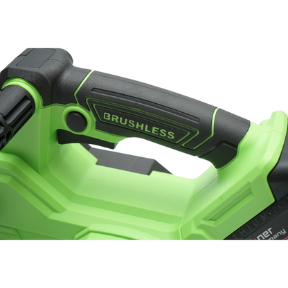 Professzionális elektromos láncfűrész 2 darab 20V, 4Ah Li-ion akkumulátorral, brushless motor, LED digitális kijelző, 12 inch (300mm) lánc Breckner Germany
