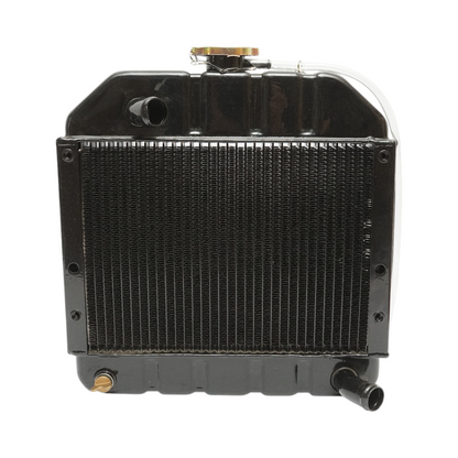 Kubota B6000 vízhűtő radiátor, Fiat L60 400x370x50mm OEM kód 15231-72060, 15231-72110