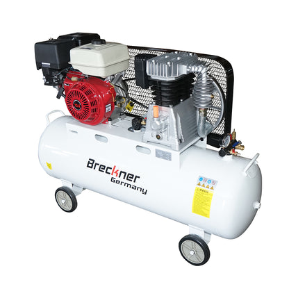 200 literes szíjhajtású légkompresszor, kompresszor 13 LE-s benzinmotor, maximális nyomás 8 bar, levegőbeömlési térfogat 600 l/perc Breckner Germany