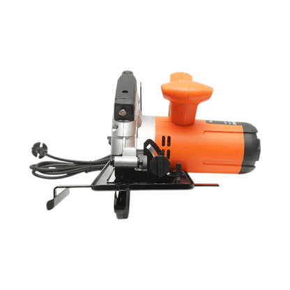 1600 W, 220 V, 185 mm-es tárcsa, 0–45° vágási szög, 4700 fordulat/perc Breckner Germany lézeres kézi körfűrész