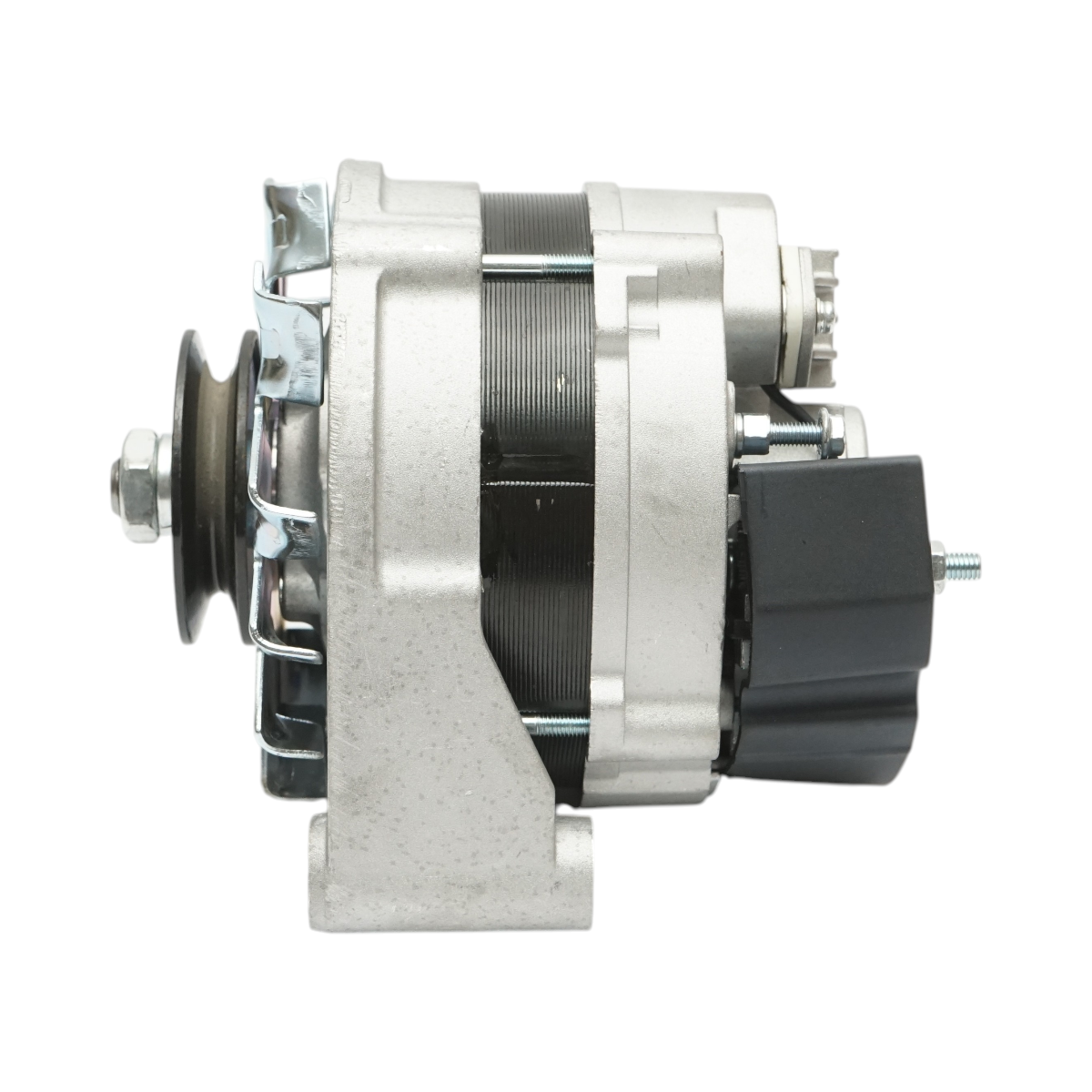 Alternator 14V, 65A Fendt, Steyr, Deutz cod OEM 1532068C1, 1532068C2, 130100090744, 131000090739, 3218544EX, 38800090021, 61000090072, 6205473, 6854980, 80452309, C000900010200, G345900011010
