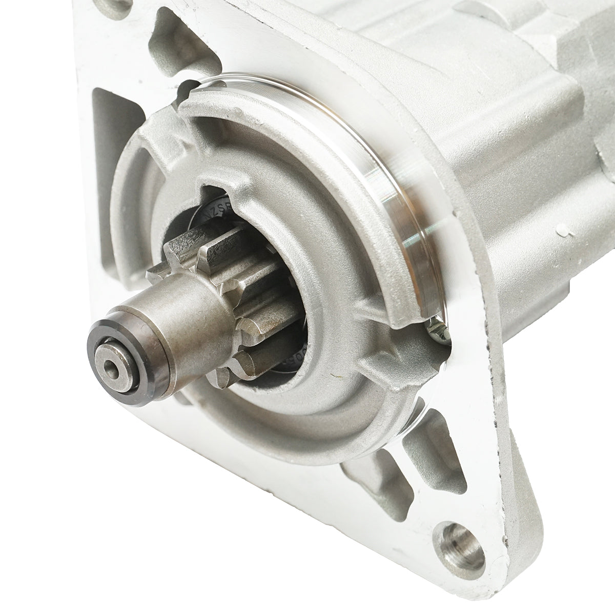 Elektromotor 12V/2.5KW bendix Z=9 Kubota OEM kód 15451-63011, 15451-63013, 15451-63014, 15451-63015, 15451-63016, 70000-63555, 70000-73470 kódokhoz.