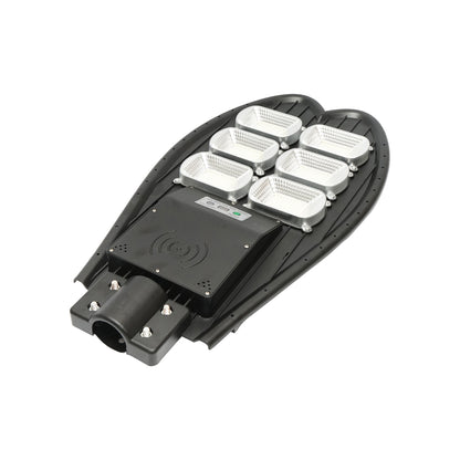Napelemes LED lámpa 300W 15W-os napelemmel, LiFePO4 akkumulátor 3.2V/18Ah, 6000-8000K, mozgásérzékelő, távirányító IP65 Breckner Germany