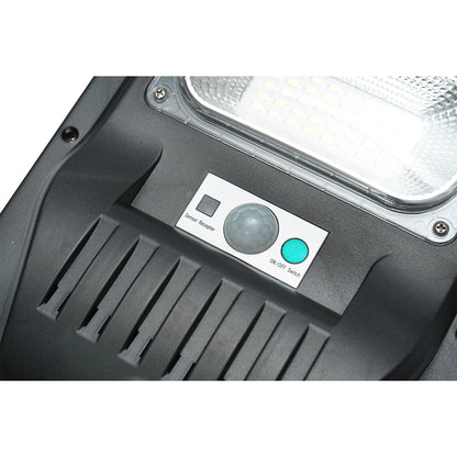 Napelemes LED utcai lámpa 50W, 6500K, IP65, napelemmel, mozgásérzékelővel és távirányítóval Breckner Germany