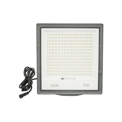 LED reflektor 300W, 6400K 30W-os napelemmel, akkumulátorral és távirányítóval Breckner Germany