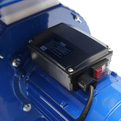 Elektromos gabona őrlő 3.9 kW, 220V, fordulatszám 2850 r/min, kapacitás 240 Kg/h, 4 szita tartozékkal THOR