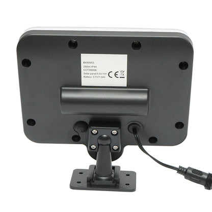 Napelemes LED lámpa 250lm 1W/5,5V-os napelemmel, 3,7V/1,5 Ah akkumulátorral, távirányítóval, 5m-es kábellel és IP44-es mozgásérzékelővel Breckner Germany