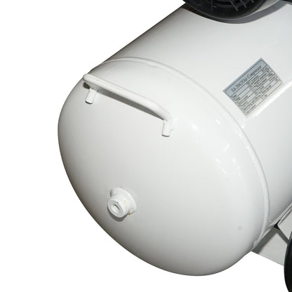 100 literes légkompresszor, 1,5 kW/2 LE V-twin motor, maximális nyomás 8 bar, levegőbeömlési térfogat 360 l/perc Breckner Germany