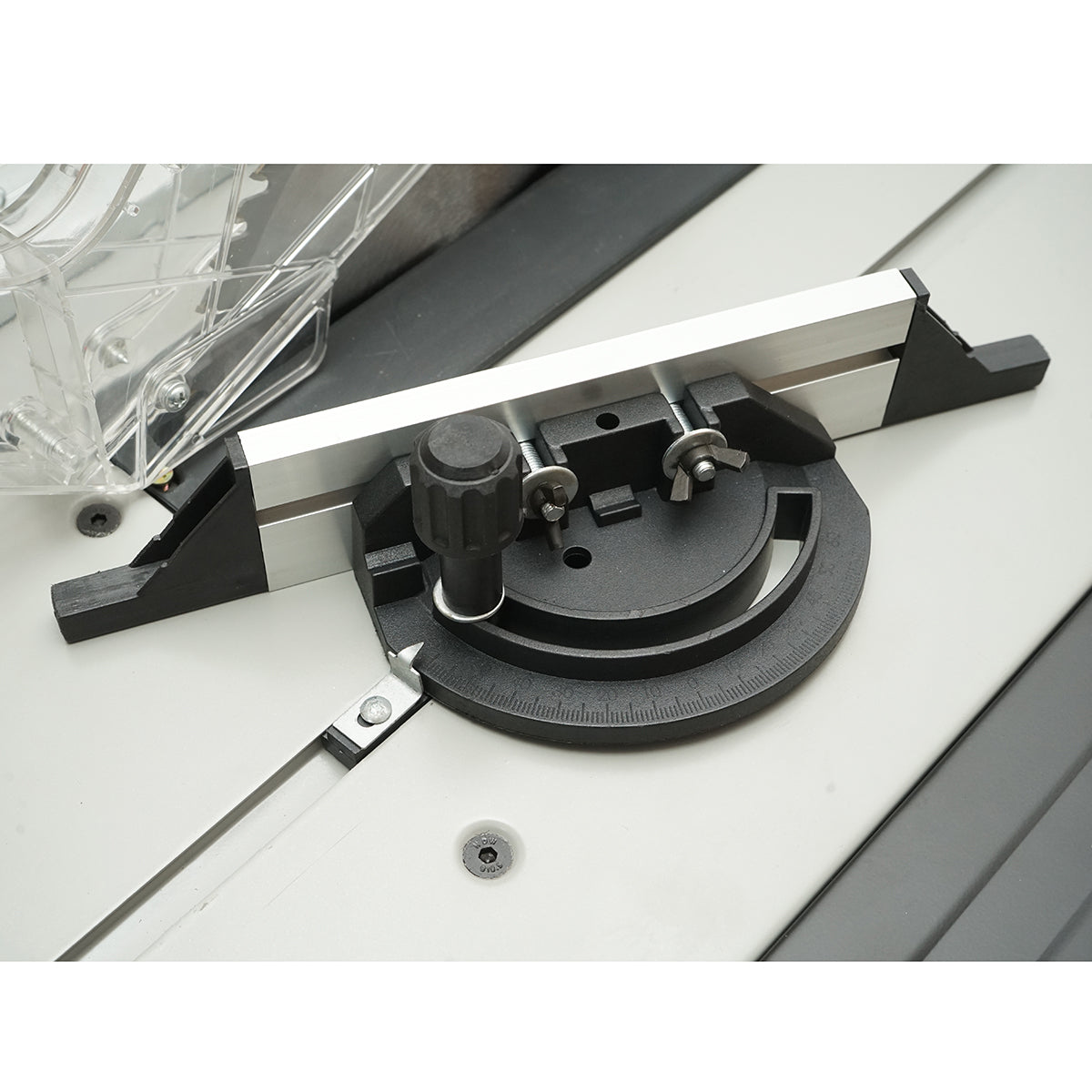 Körfűrész asztallal 1800 W, 220 V, 254 mm-es tárcsa, 0–45° vágási szög, 4500 fordulat/perc, 645 x 940 mm