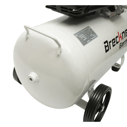 50 literes légkompresszor, motor teljesítménye 1,9 kW/2,5 LE, maximális nyomás 8 bar, levegőbeömlési térfogat 185 l/perc Breckner Germany