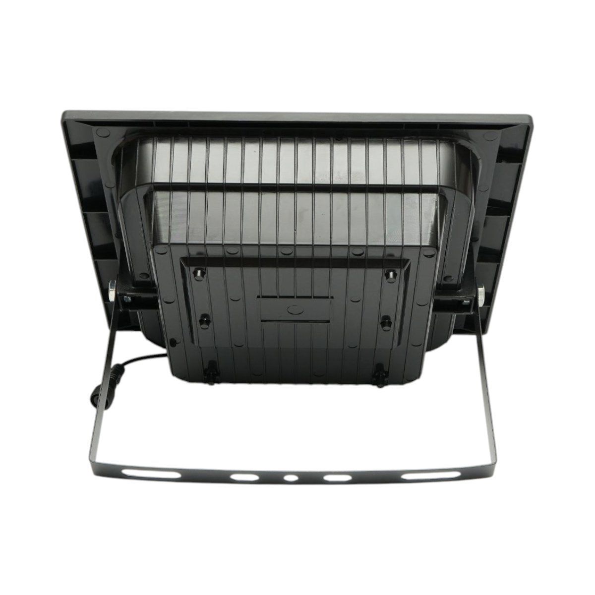 LED reflektor 100 W, 6500 K, 8 W-os napelemmel, 6000 mAh akkumulátorral és távirányítóval, IP67, Breckner Germany